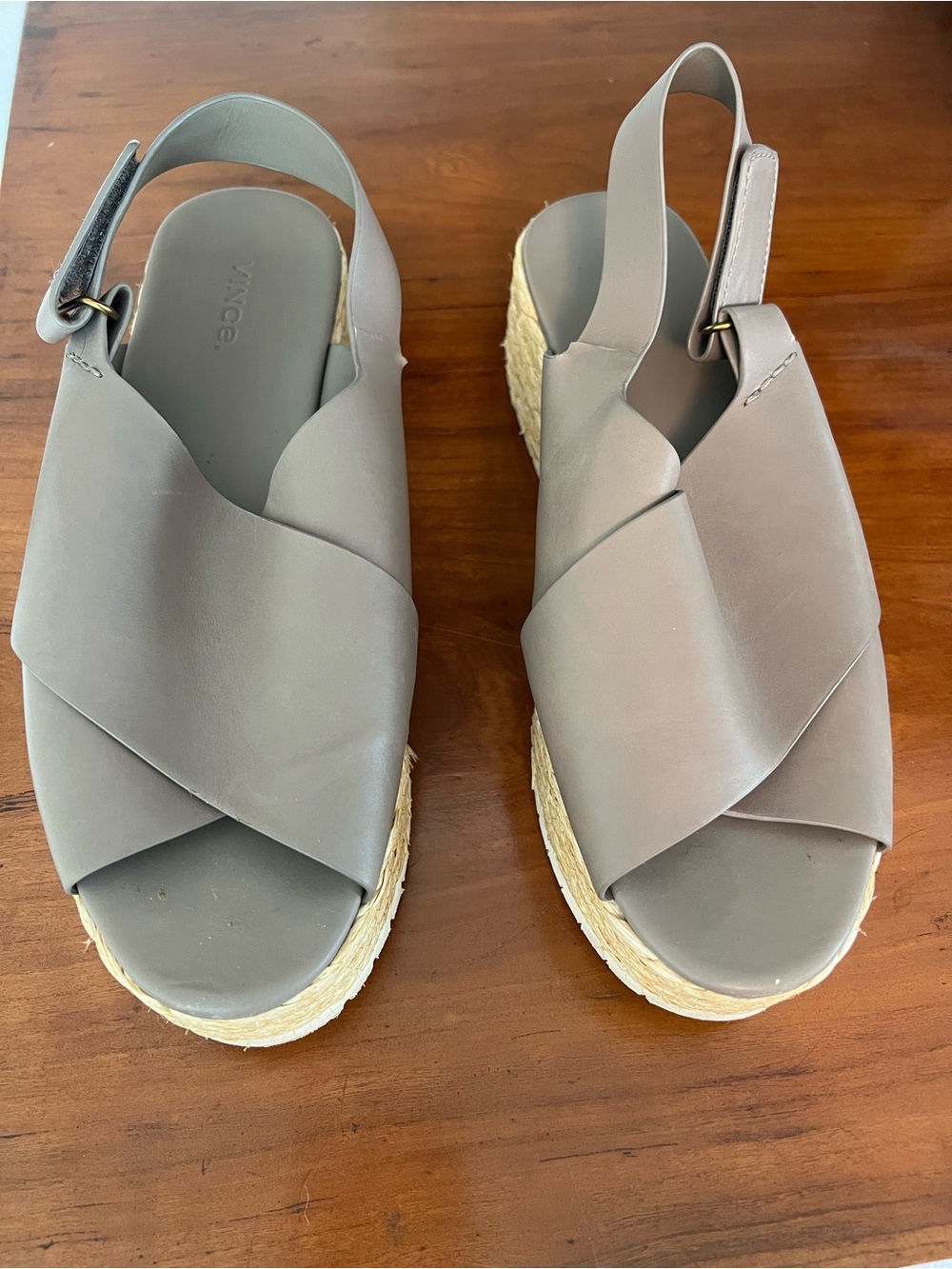 Vince Jesson Women's Woodsmoke Leather Slingback Espadrille Sandals Size 9
